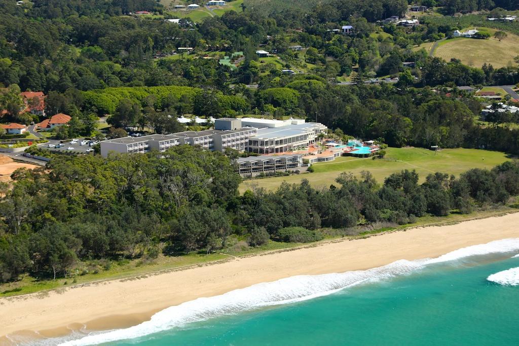 Absolute Beachfront Opal Cove Resort Korora Eksteriør billede