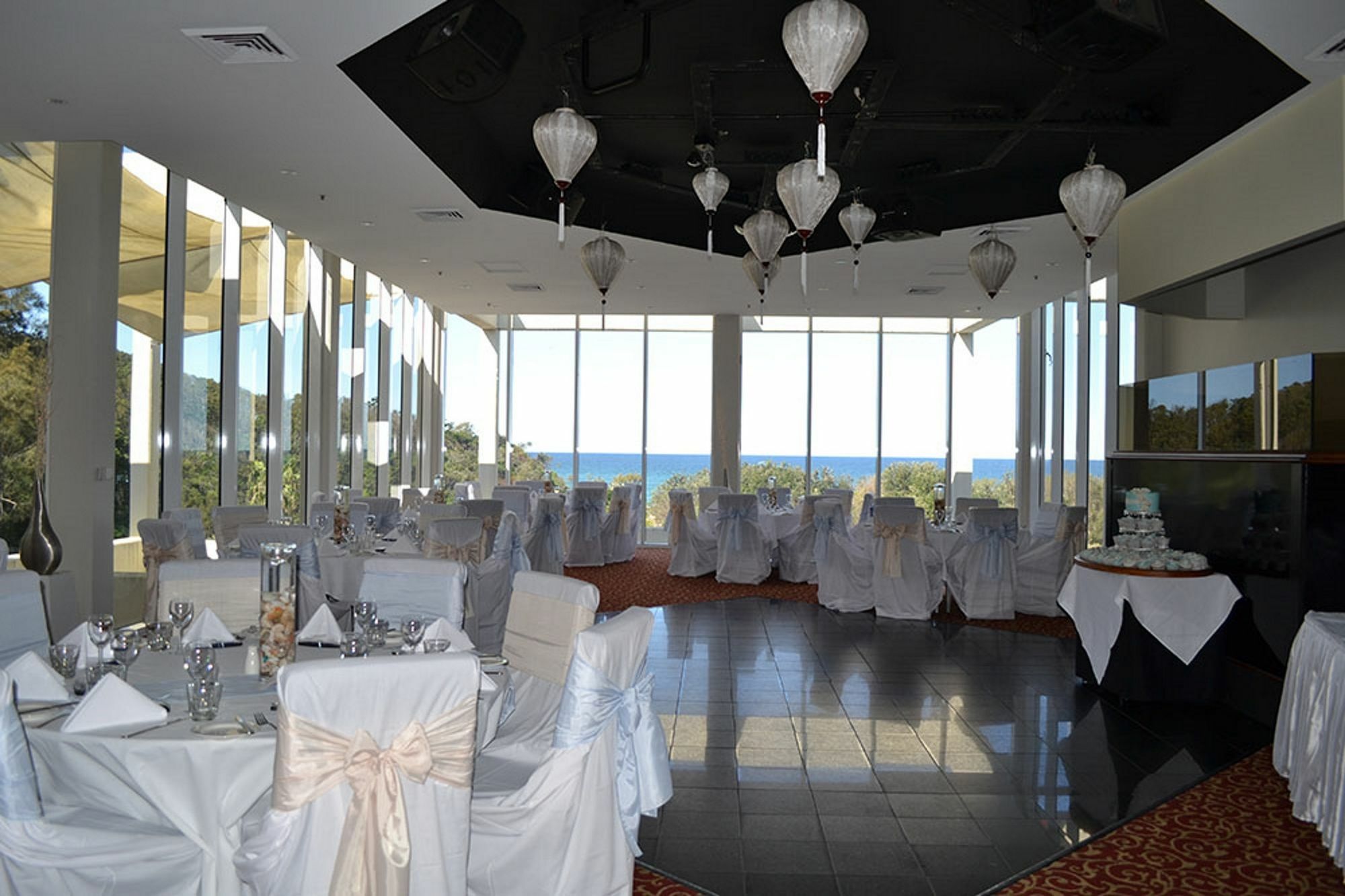 Absolute Beachfront Opal Cove Resort Korora Eksteriør billede
